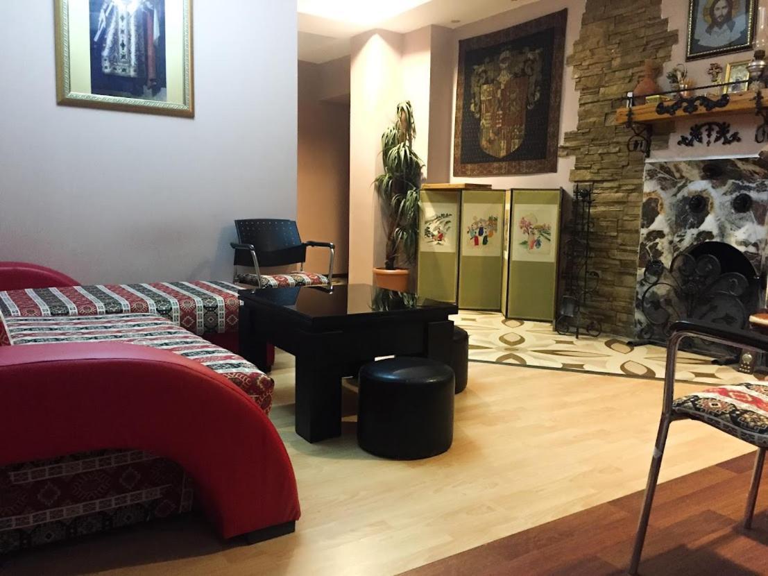 The Sindh House - Indus Aroma Restaurant Tbilisi 호텔 외부 사진